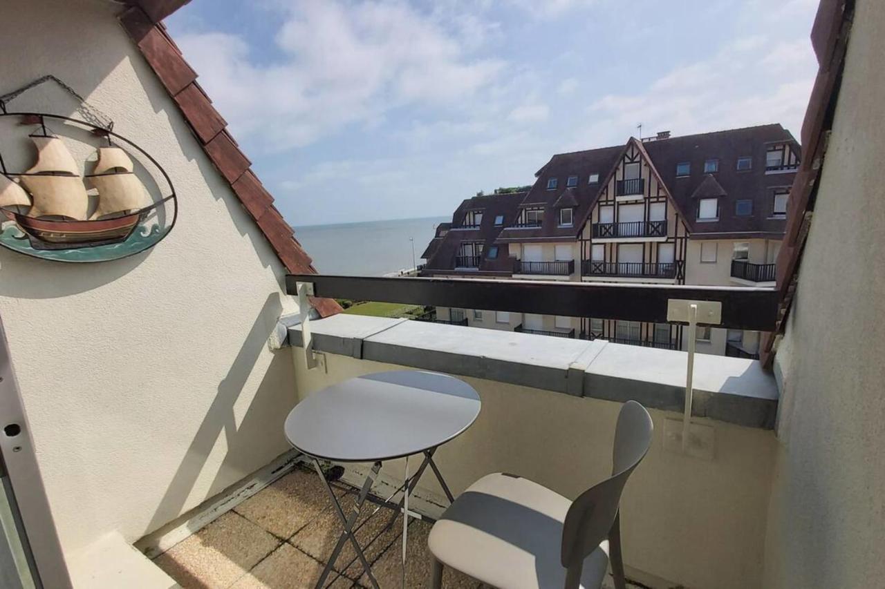 Apt With Balcony And Sea View Near Cabourg Beach エクステリア 写真